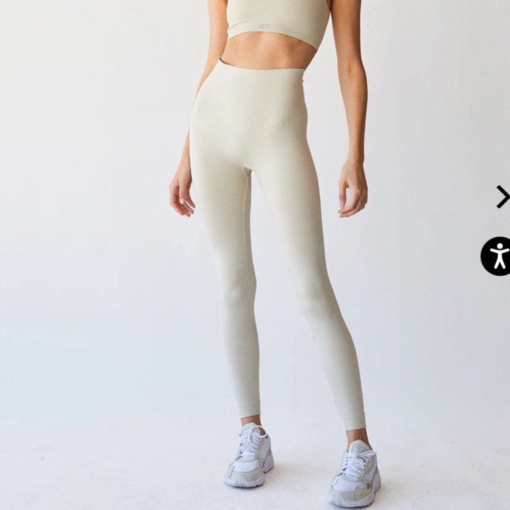 SET active oat milk sculpt flex leggings